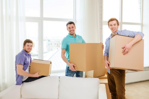 Efficient unpacking process in a new home