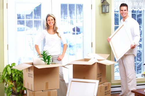 Efficient packing services by Becontree Heath Removals