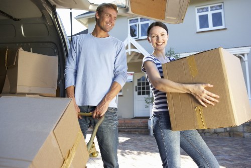 Packing services offered by Tower Hill removals experts